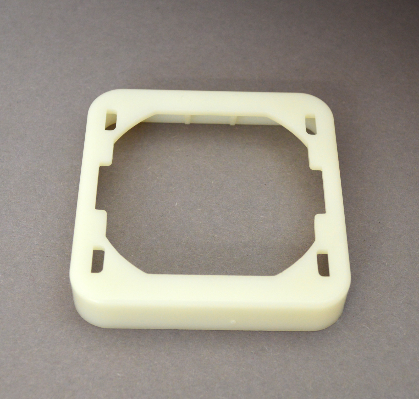 Bellezza Counter Holder
